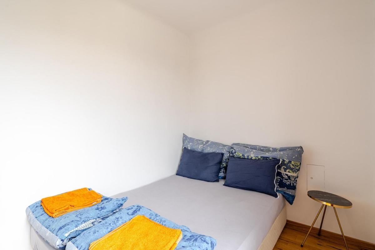 10 Minutes To City Centre And Next To Wien Hbf And Easy From Airport Exterior foto